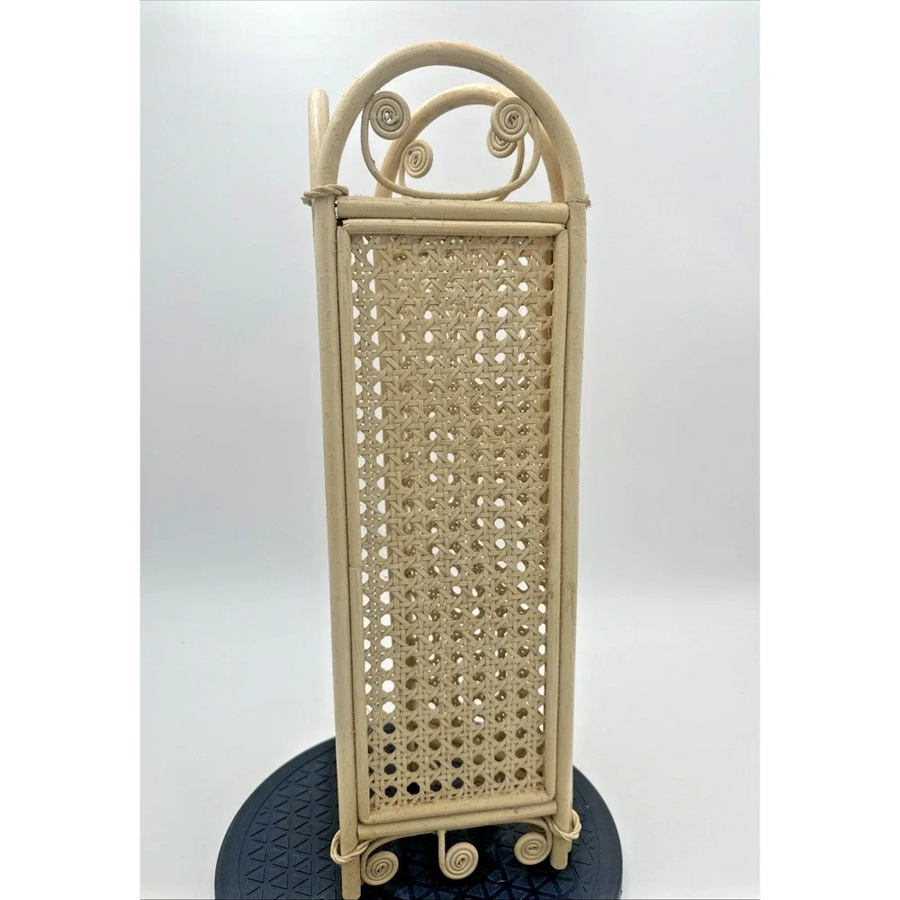 Dollhouse Size White Wicker Victorian Room Divider Screen